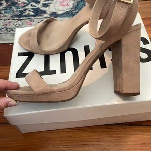 Mix No.6 DSW Nude Platform Block Heel | 9